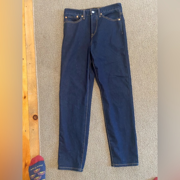 Levi button fly Dark Blue Jeans - Picture 4 of 8